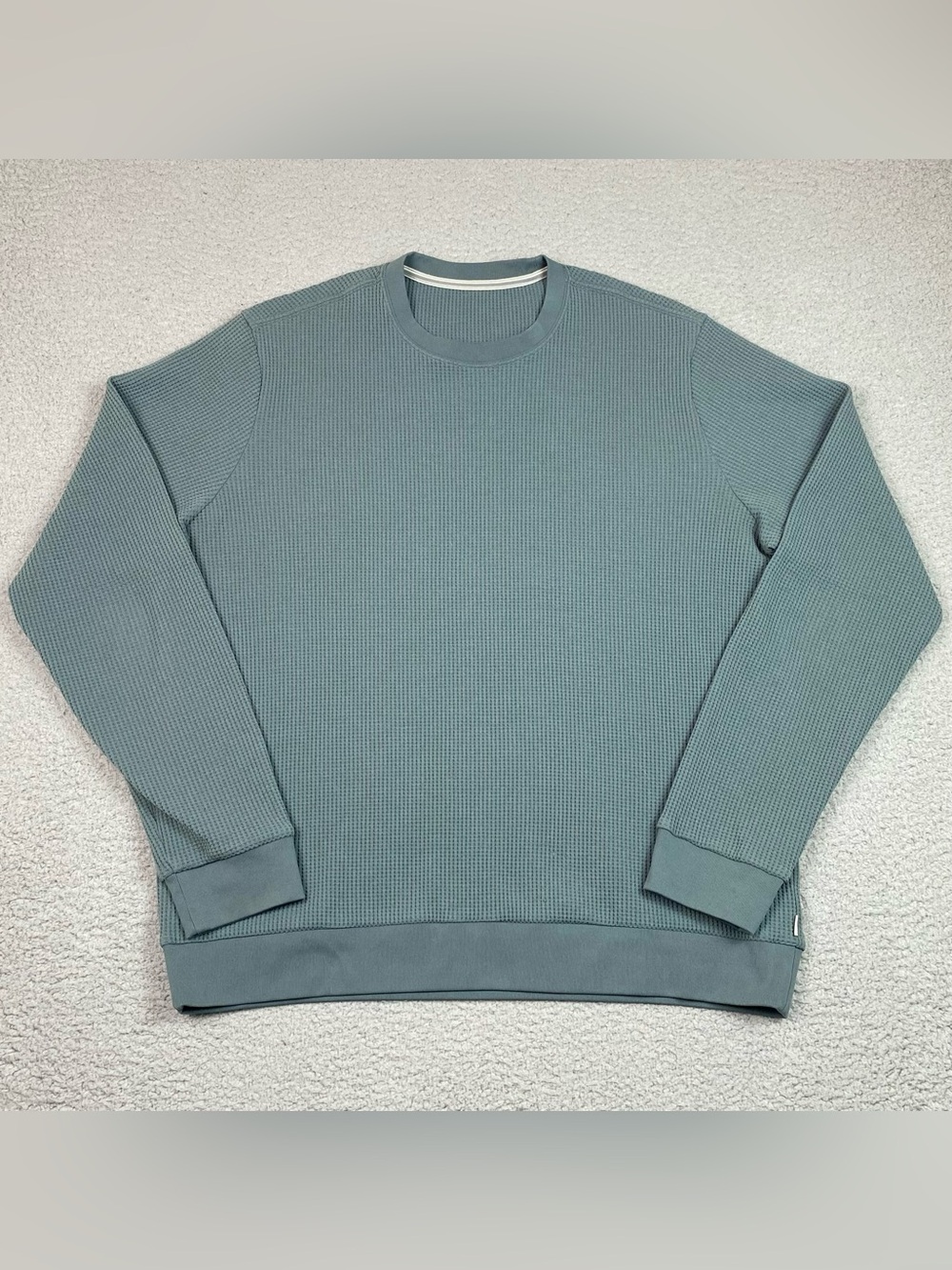 Vuori Men's Size XL Tech Waffle Crewneck Sweatshirt Green Knit Stretch Pullover